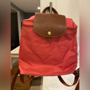 Adorable Longchamp Le Pliage backpack